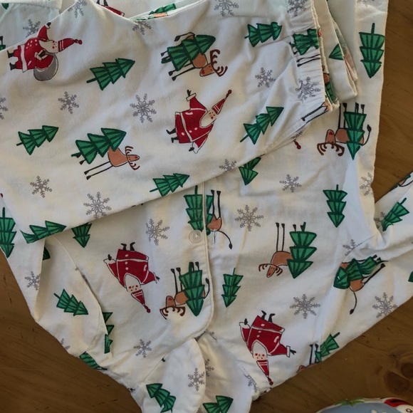The Company Store Kids Santa Flannel PJs - Picture 1 of 3